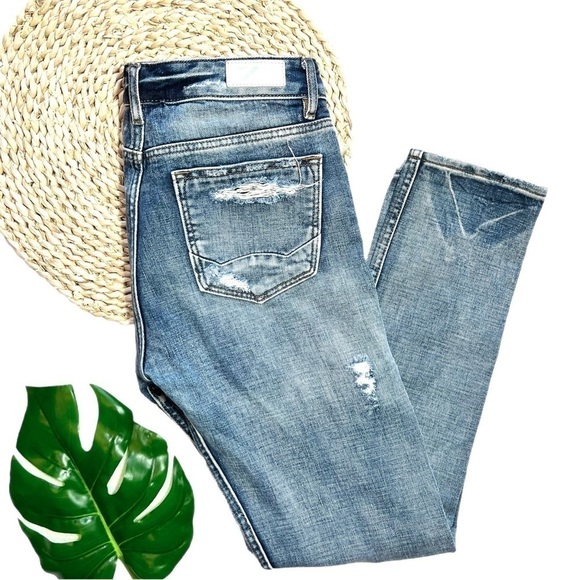 Cult of Individuality Distress Grunge Alter Ego High Rise Boyfriend Jean Size 26 - Picture 3 of 17